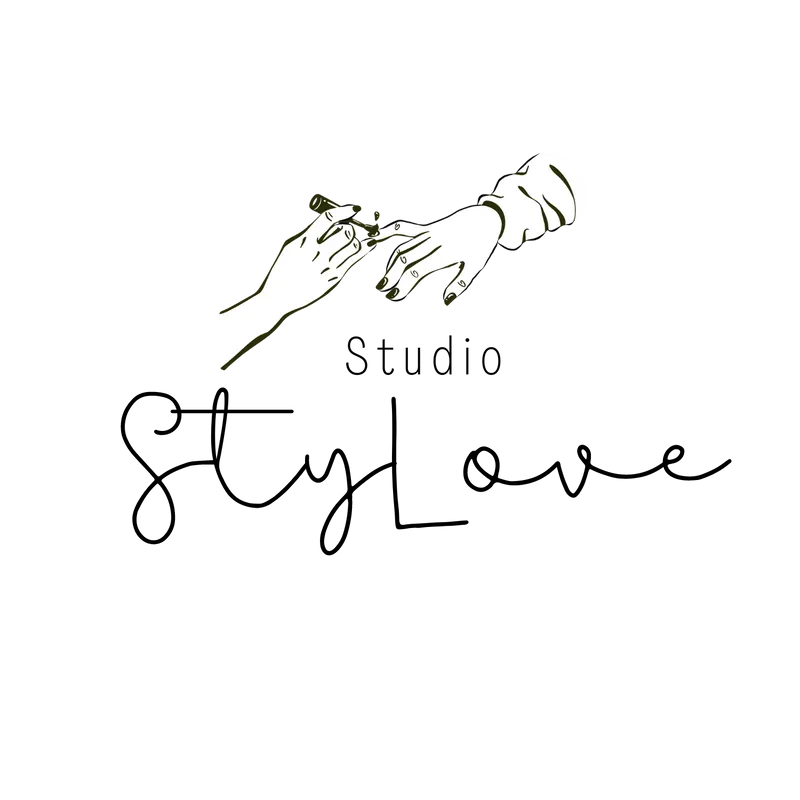 Studio StyLove Logo